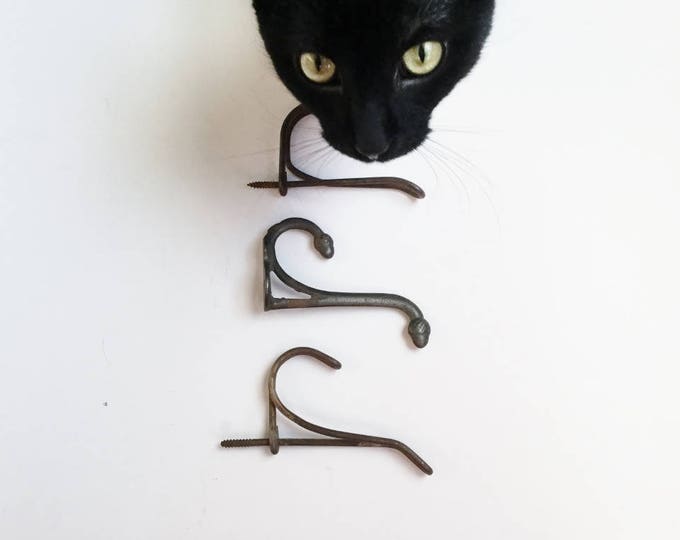Vintage Coat Hooks Set of Three Rustic Farmhouse Industrial Etsy