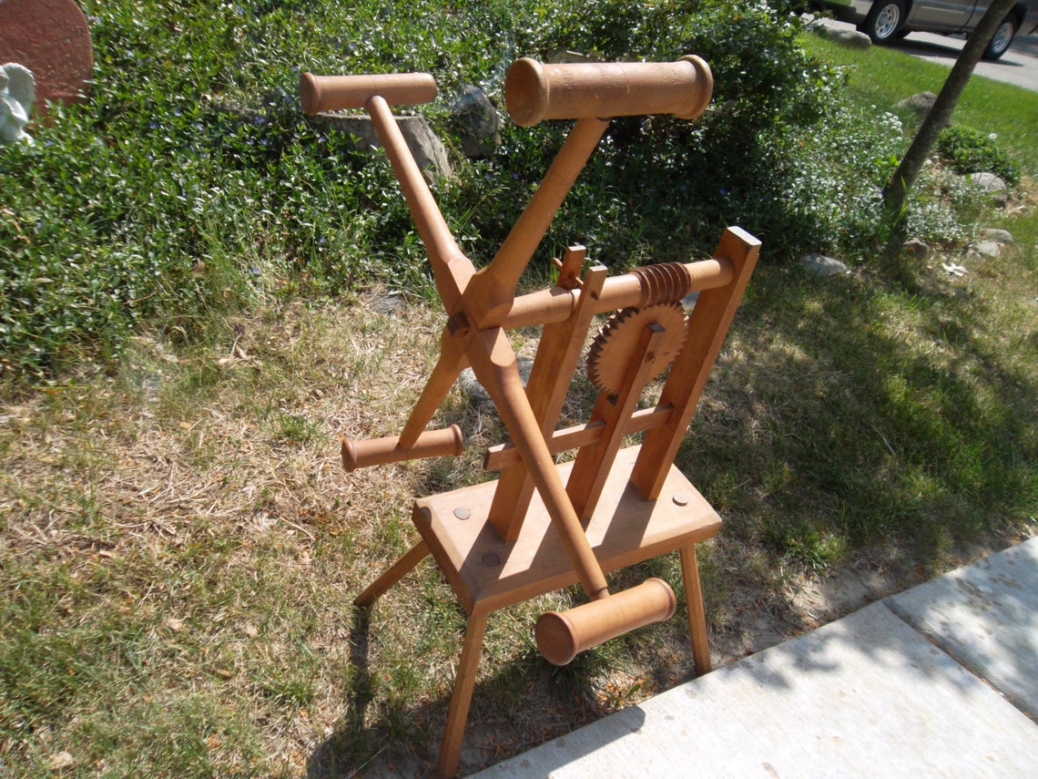 Antique Yarn Winding Wheel Spinning Weasel 1800s Etsy