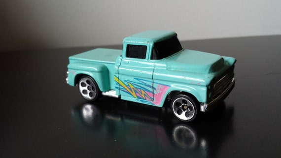 hot wheels flatbed truck