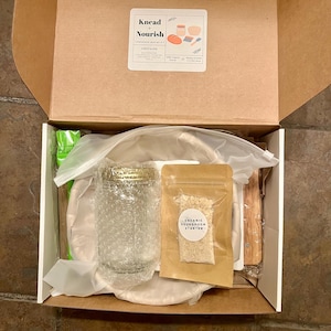 Kit completo para hacer masa madre: masa madre deshidratada orgánica, cesta de madera para banneton, herramientas e instrucciones. Kit para principiantes en la elaboración de pan. imagen 6