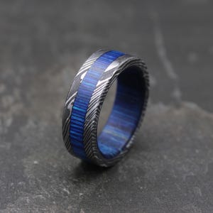 Handmade Damascus Steel Ring: Whiskey Barrel Wood Inlay, Mens Wedding Band