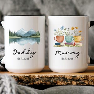 New Parents Gift, New Daddy and New Mommy Mug Set, Pregnancy Reveal Gift, Personalized Gift Mug for First Time Dad and Mom
