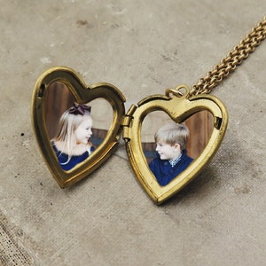 Girls Heart Locket Necklace with Photos, Gold Heart Necklace, Picture Locket, Gift for Teen, Girls Necklace, Personalized Locket