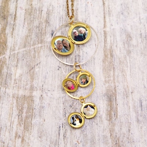 Customized 6 Photo Locket Necklace, Circle Necklace, Family Photo Jewelry, Personalized Six Photo Locket, Grandmother Gift, Modern Necklace