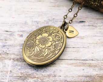 Collana con medaglione floreale, medaglione fotografico, regalo per la mamma, medaglione ovale, regalo per anniversario, collana personalizzata, gioielli iniziali, regalo per adolescenti