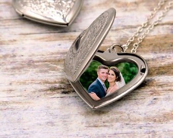 Personalized Locket with Photos, Sterling Silver Plated Heart Locket Necklace, Heart Necklace, Photo Locket, Gift for Mom