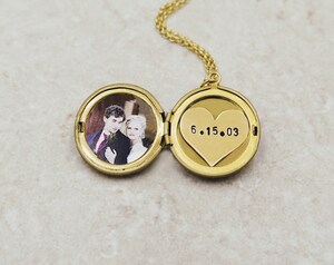 Collier Médaillon Personnalisable Avec Photo - Cœur Ailé Ou Lisse, Gravure Nom/texte, Chaîne Ajustable, Cadeau émouvant Pour Elle !