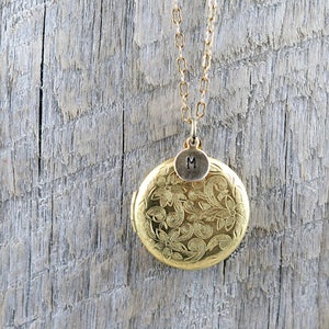 Personalized Locket in Gold, Locket with Photos, Memory Gift, Flower Pendant on Antiqued Gold Chain, Initial Necklace, New Baby Gift for Mom image 5