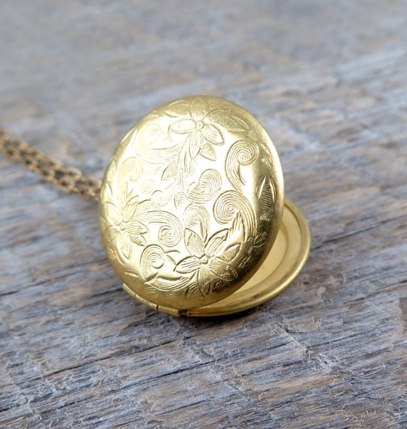 Personalized Locket in Gold, Locket with Photos, Memory Gift, Flower Pendant on Antiqued Gold Chain, Initial Necklace, New Baby Gift for Mom image 1