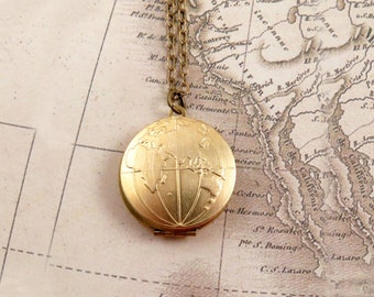 Globe Necklace, Globe Locket, High School Graduation Gift, Map Necklace, Photo Locket, Wanderlust Necklace, Map Jewelry, College Gift