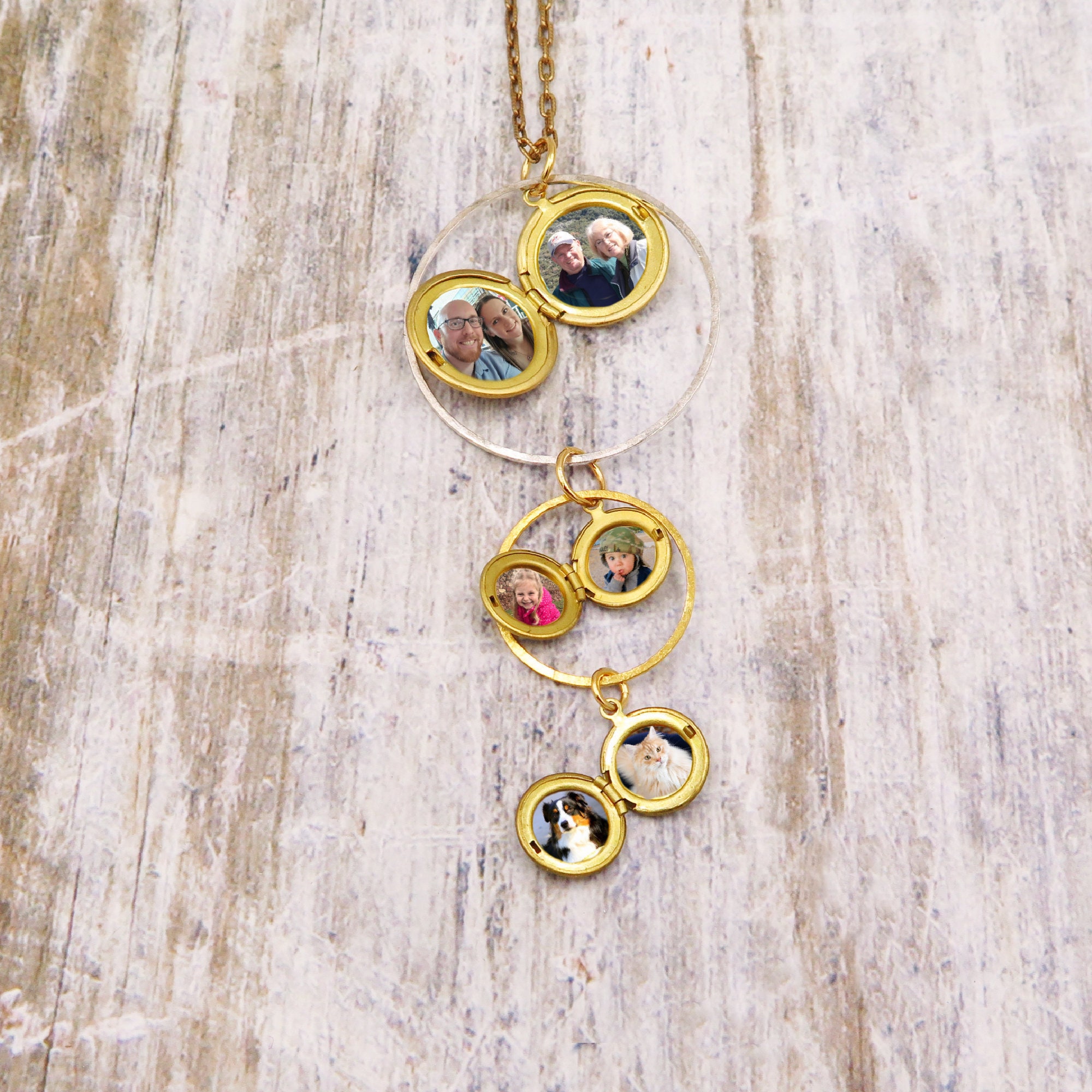 Six picture locket deals