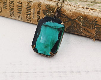 Emerald Green Necklace, Crystal Necklace, Large Rhinestone Necklace, May Birthday Necklace, Emerald Jewelry