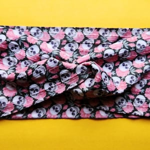 Skull headband | Halloween Headband | Twisted Headband | Skull Hair Accessories | Skull Floral Headband | Halloween Stretchy Headband