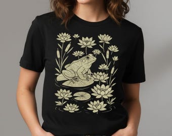 Frog on Lily Pad Comfort Colors T-Shirt, Botanical Pond Tee