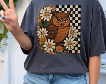 Owl Comfort Colors T-shirt, Autumn Floral Bird Tee