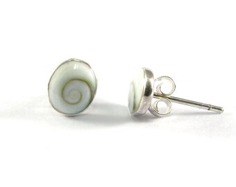 6mm x 8 mm. Oval Shiva Eye Shell with 925 Sterling Silver Post Stud Earrings
