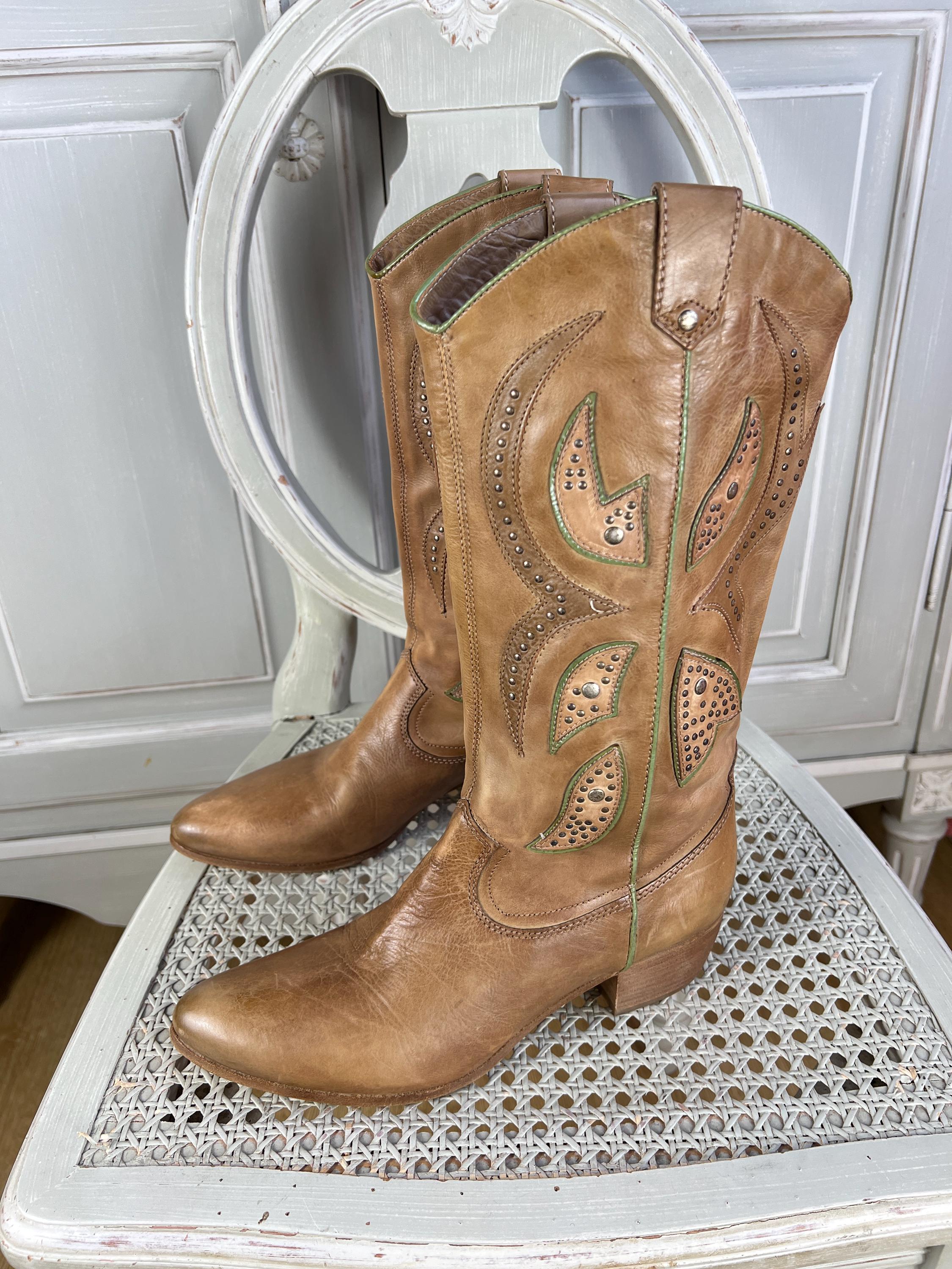 早い者勝ち!! vero cuoio ブーツ ヒール Vero cuoio boots - Etsy 日本