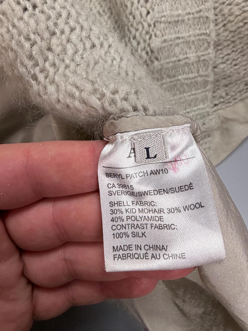 Vintage Acne Studios kindervest van mohair en zijde, Y2K, maat L afbeelding 9