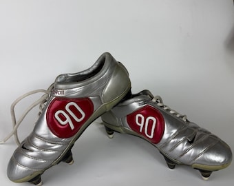 vintage nike air zoom total 90 silver red footbal soccer boots y2k size us 7 eur 40