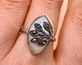 Vintage Sterling Silver Mother of Pearl Ring | Marcasite Shell Ring | 925 Navette Statement Ring