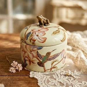 Wong Lee ヴィンテージ　陶器　小物入れ Wong Lee Porcelain Box - Etsy