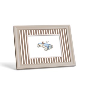 Striped Photo Mat | Heirloom Pattern, Ready to Frame, Medium Stripes | Brown