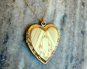 Etched Antique Gold Heart Locket with Floral Design, Stripes and Removable Frames, Vintage Two Photo Locket