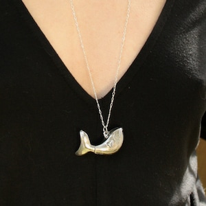 Vintage Humpback Whale Locket Necklace, Blue Whale Nautical Pendant, Pill Locket Necklace, Vintage Silver Whale Jewelry