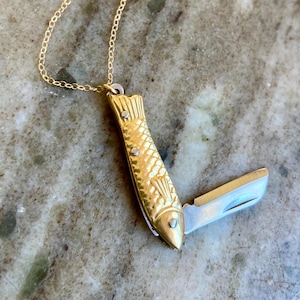 Tiny Fish Knife Necklace, Unisex Fish Pocket Knife Jewelry, Small Men&#39;s Pendant Knife, Gift Fly Fishing Jewelery, Two Tone Fisherman
