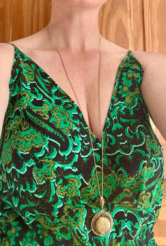 Antique 4 Photo Locket with Photo Frame, Picture … - image 4