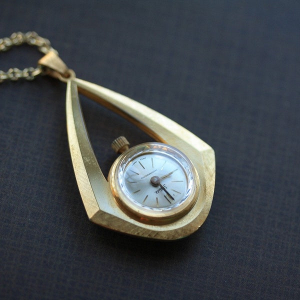 The Fancy Vintage Watch Pendant Necklace