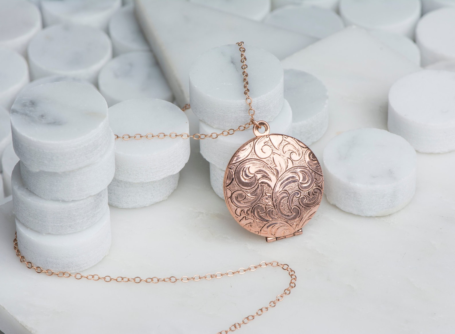 Rose Gold Picture Locket Necklace Personalize Your Locket | Etsy