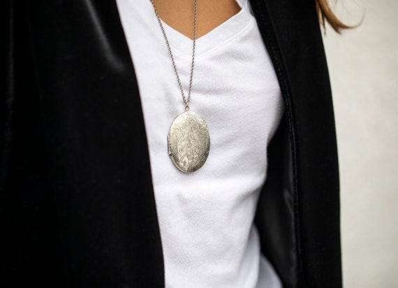 Huge Floral Design Silver Locket 