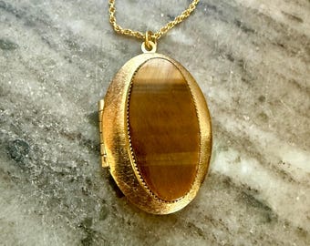Large Tiger's Eye Gold Locket, Minimalist Stone Necklace, Earthy Oval Vintage Photo Frames Picture Pendant
