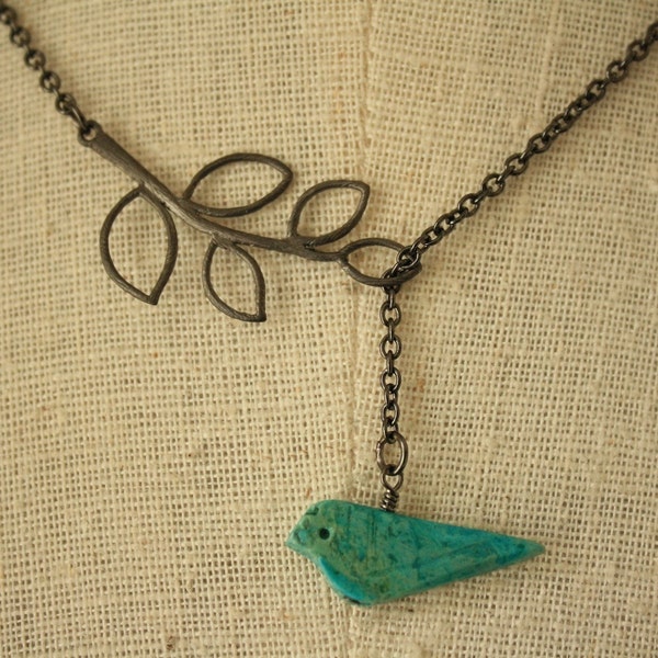 Carved Blue Birdie and Leaf Lariat with Gunmetal Chain