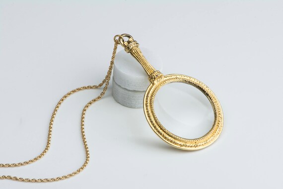 Vintage Swan Necklace, Bird Magnifying Glass Pendant, Long Magnifier  Necklace, Long Gold Jewelry, Swan Pendant, Long Pendant 