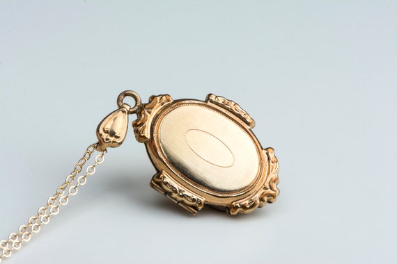 Unique Victorian Gold Filled Oval Locket with Cir… - image 1
