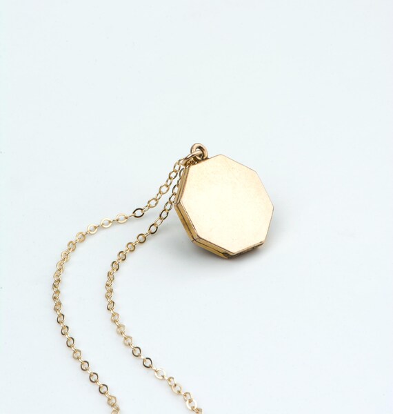 Vintage Tiny Octagonal Locket, Octagon Necklace E… - image 7
