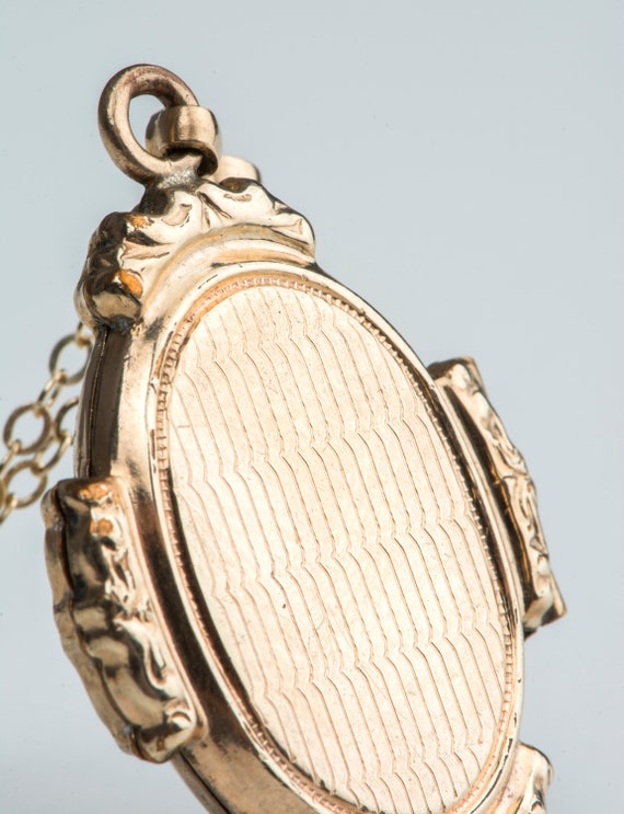Unique Victorian Gold Filled Oval Locket with Cir… - image 4