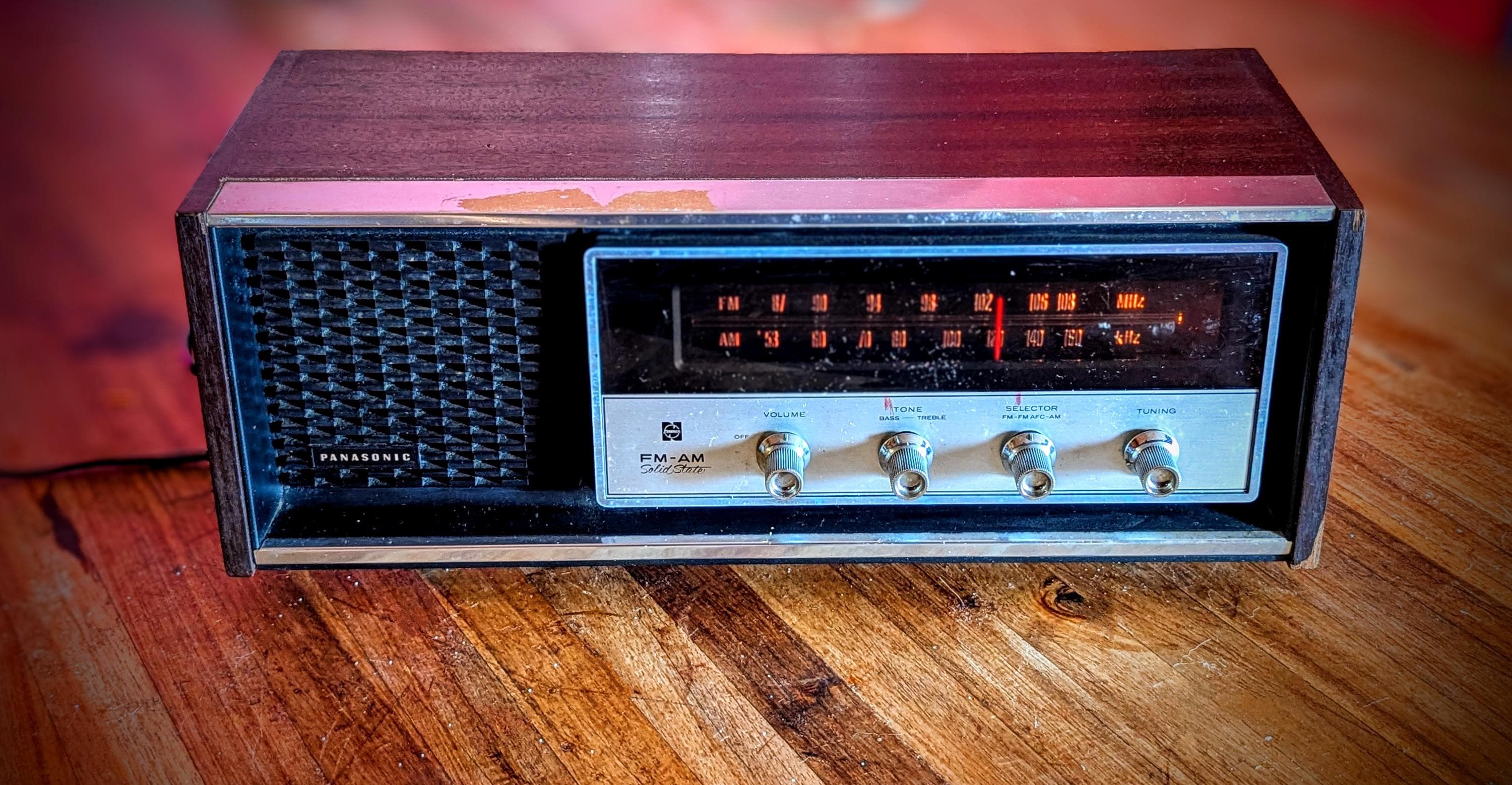 （動作確認済み）アンティークAMラジオ アンティーク風 木製FM/AMラジオ【Enjoy GEORGIA】の通販 by