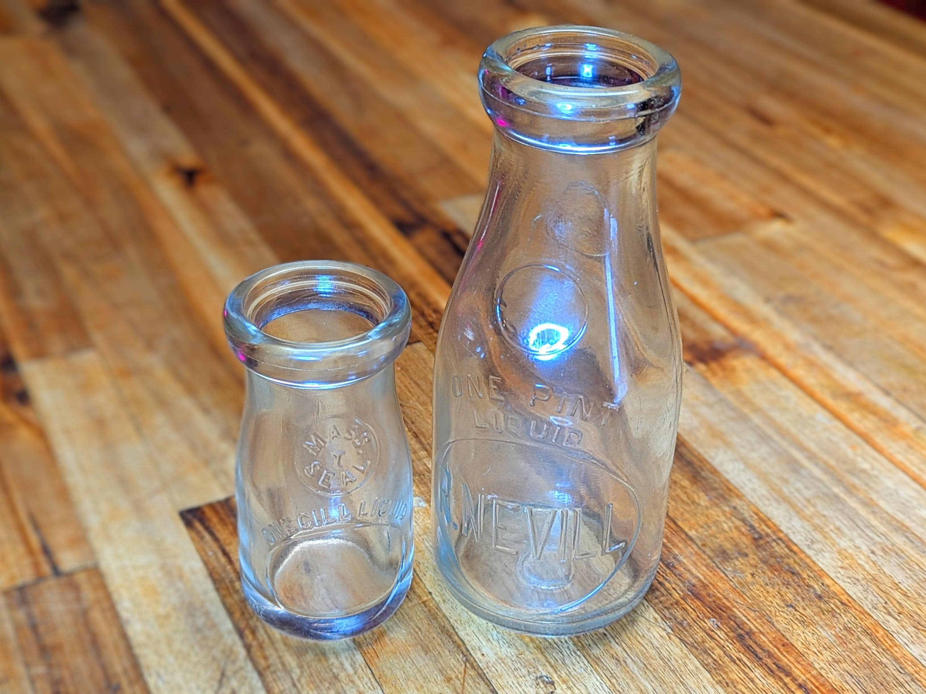 エンボス加工 牛乳瓶 Antique milk bottles - Etsy 日本