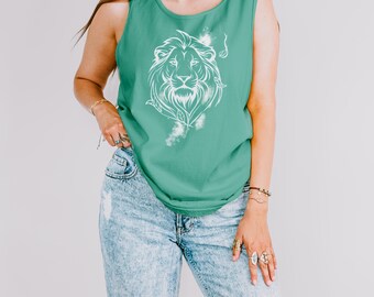 Comfort Colors Lion Graphic Tank Top: Boho Vintage Style