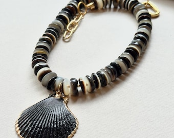 Chunky Black Seashell Necklace, French Polynesian Shell Beads, Gold Plated Carabiner Clasp