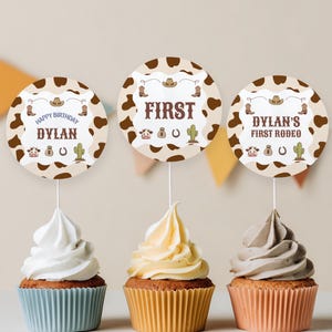 Bewerkbare cowboy eerste rodeo verjaardag cupcake toppers | Cowboyfeesttaarttoppers | Westerse verjaardagsdecoraties | Direct downloaden 8539