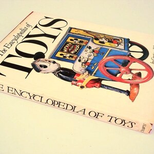 Vintage Toy Hardcover &quot;The Encyclopedia of TOYS&quot; by Constance Eileen King 1978 Collectors Book, Vintage Toys, Disney History Toys