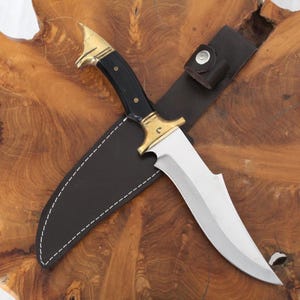 Handmade Wolf Head Hunting Knife Black Personalized Knife Engraved Knife Custom Knife (Mh025)