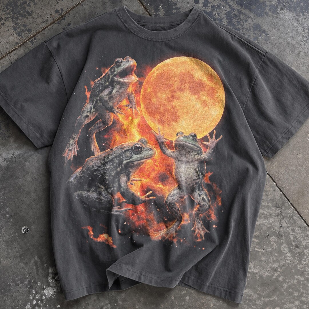 Frog Howling Graphic T-shirt, Frogs Howling Moon, Unisex Cotton Tee - Etsy