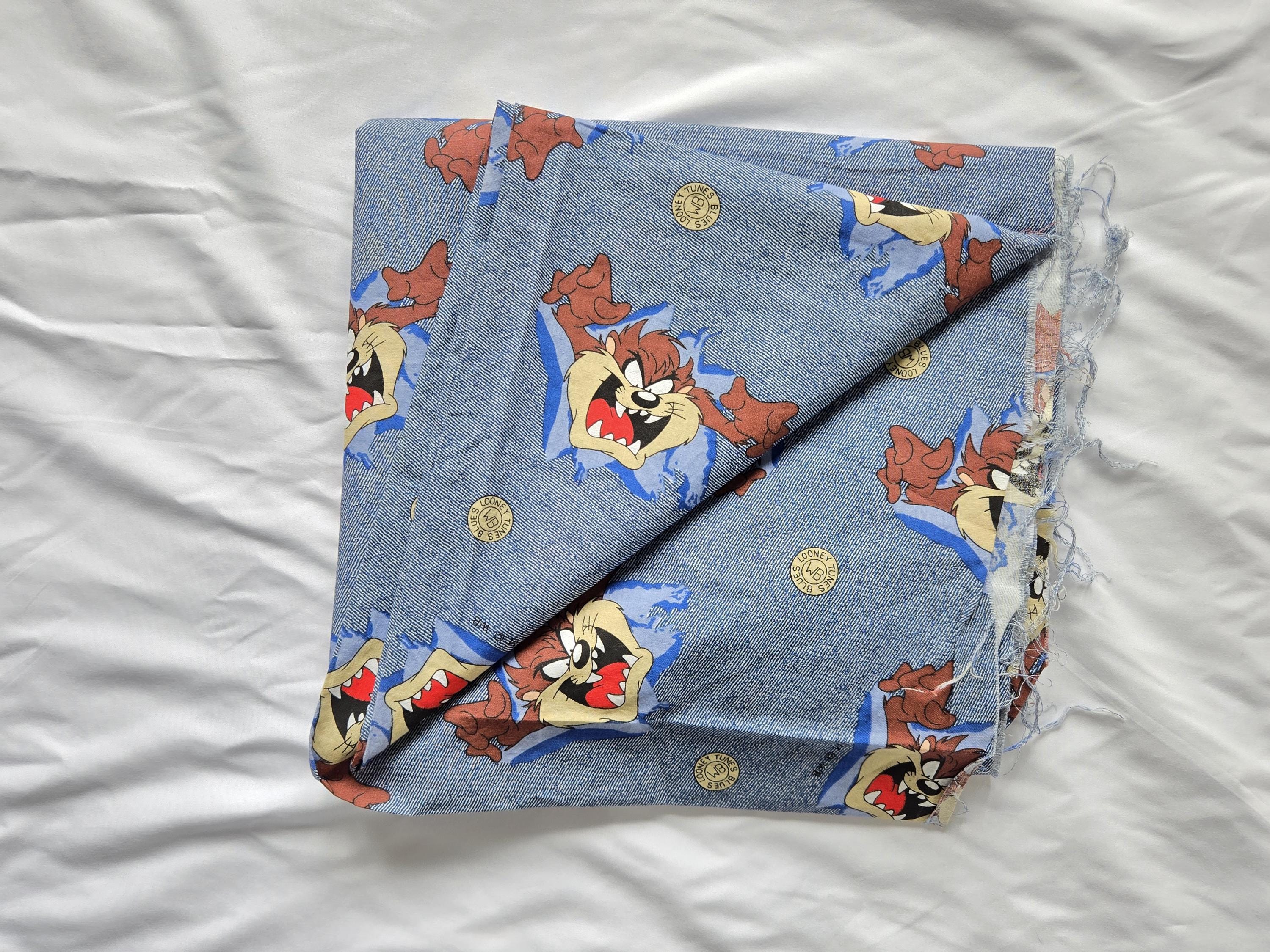 Vintage Taz Looney Tunes Fabric- Tasmanian Devil 1996 Cotton Cloth- 46 Inches X 6+ Feet