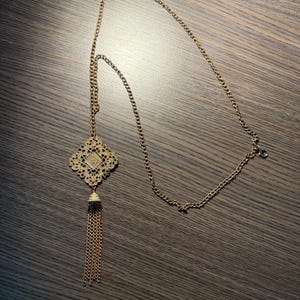 Bronze necklace with pendant