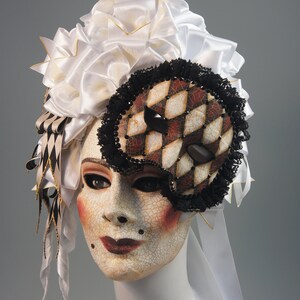 Madame de Pompadour Mask OUT-OF-STOCK/Made-to-Order image 5